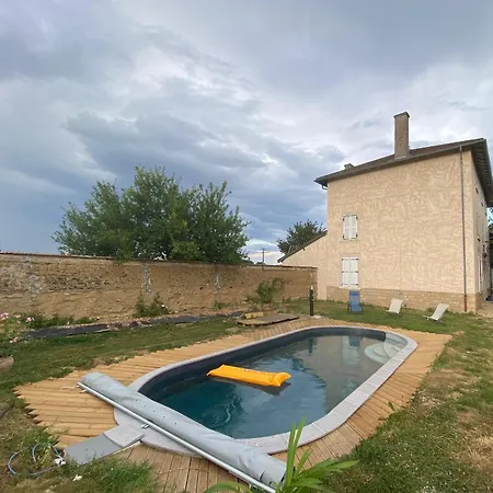 Le Clos 1003 Guest house