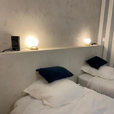 Πανσιόν Le Clos 1003 4*