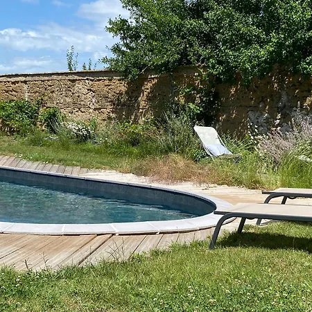 Le Clos 1003